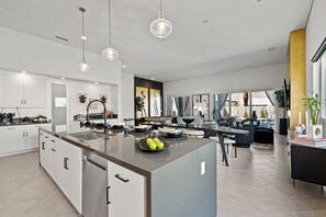 House, Multiple Beds, Pool Access, Mountain View (Casa De Amor) | Dining - 3BD Each With Ensuite - Private Pool - Resort Amenities (Palm Springs)