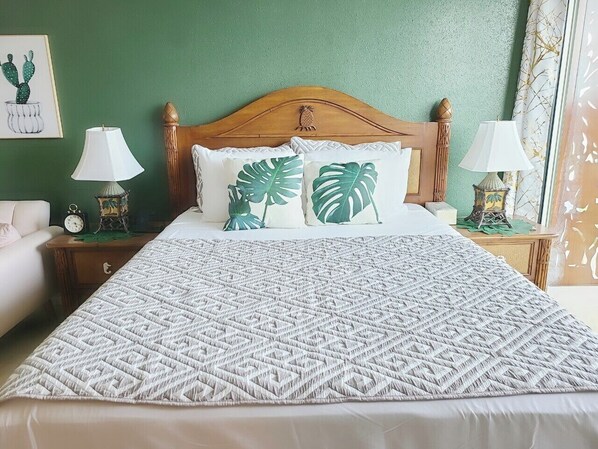 1 bedroom, iron/ironing board, WiFi, bed sheets