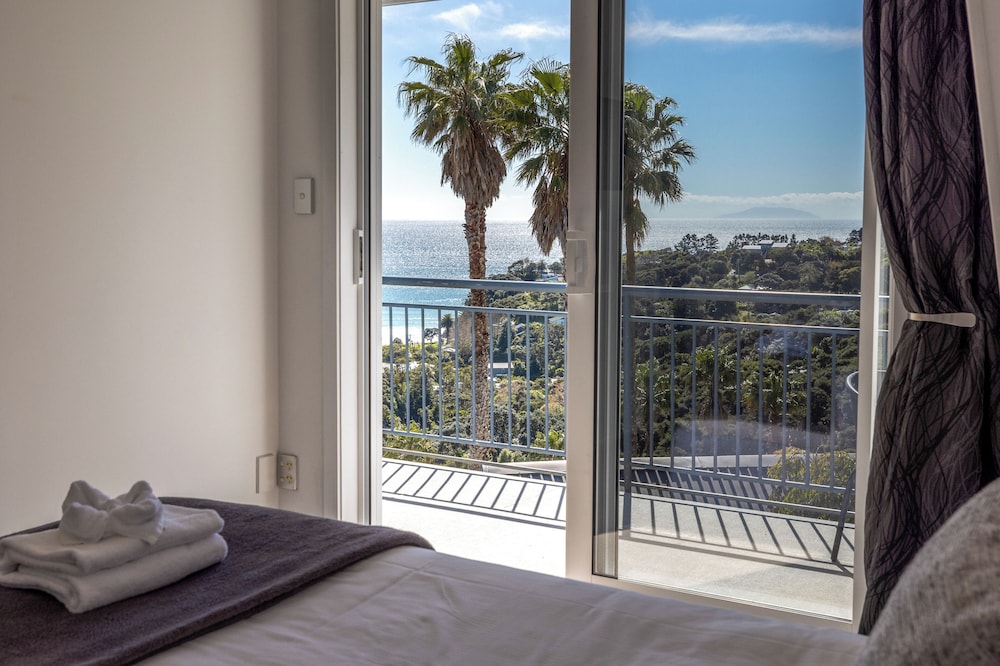 Palm Beach Chalets 3