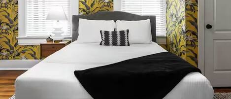 1 bedroom, iron/ironing board, free WiFi, bed sheets