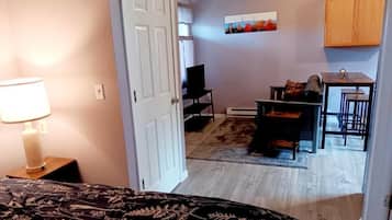 Klassieke studio | Individueel gedecoreerd, individueel gemeubileerd, gratis wifi