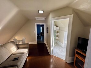 Smart TV, DVD player, books, video library