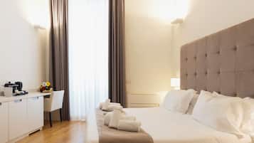 Deluxe Double Room, Balcony, City View