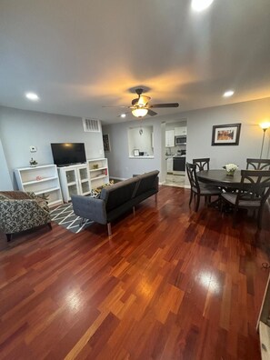 リビング エリア