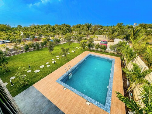 Relax, Refresh & Recharge