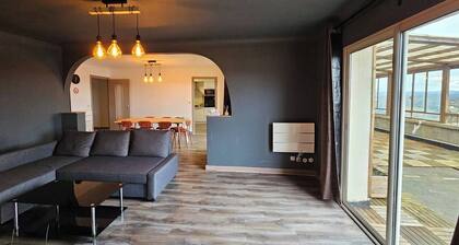 3-bedroom 110m² apartment with terrace, view