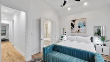 3 bedrooms, iron/ironing board, travel crib, WiFi