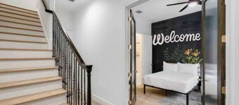 Downtown~3 Bedroom Ensuite~Walkscore 88~Convention