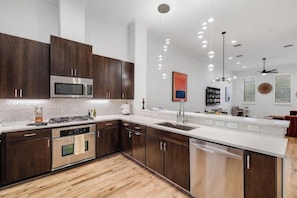 Microwave, oven, dishwasher, toaster