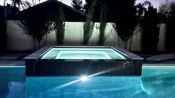 Piscina externa