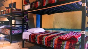 Wi-Fi gratis dan seprai linen