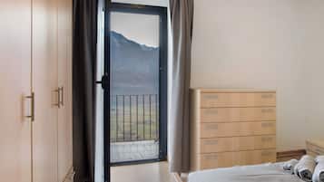 3 Schlafzimmer, Bügeleisen/Bügelbrett, Bettwäsche