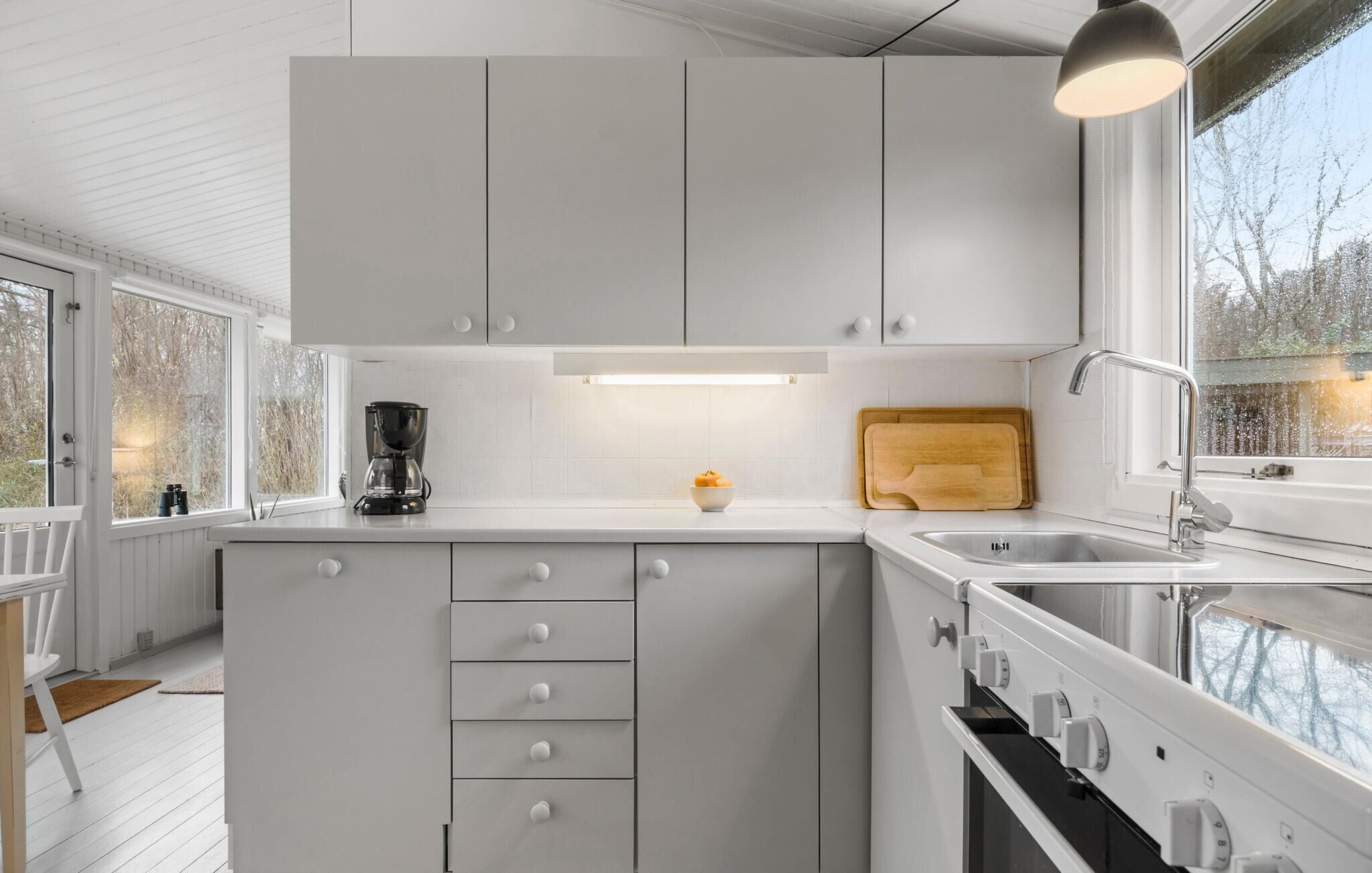 Réfrigérateur, four, plaque de cuisson, lave-vaisselle