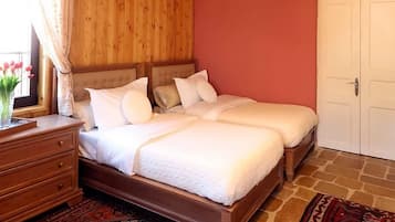 Superior Triple Room, Balcony, Mountain View | 1 bedroom, premium bedding, down comforters, memory foam beds