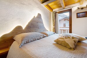 1 bedroom, free WiFi, bed sheets - Apartment 'Le Cervin' with Balcony and Wi-Fi (Valtournenche)