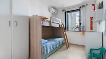 2 Schlafzimmer, Bügeleisen/Bügelbrett, kostenloses WLAN, Bettwäsche