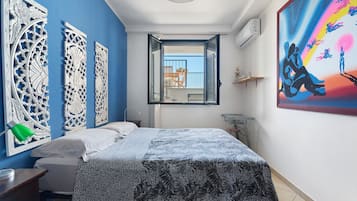 2 chambres, fer et planche à repasser, Wi-Fi gratuit, draps fournis