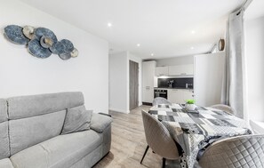 Interior - Lovely apartment in Saint-Benoit-des-Ondes (Saint-Benoit-des-Ondes)