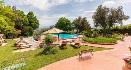 Amazing home in Gualdo Cattaneo (PG)