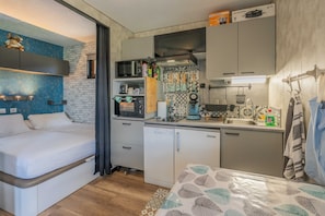 1 bedroom, iron/ironing board, free WiFi