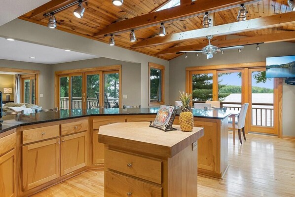 Interior - Woodsy Waterfront Retreat on Gorgeous Balsam Lake (Balsam Lake)