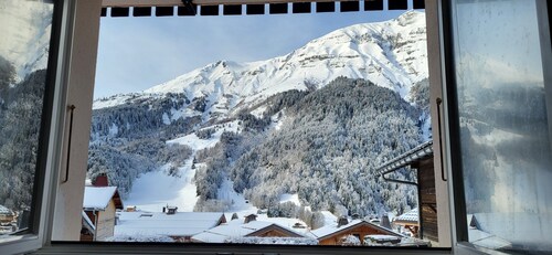 5* luxury chalet with sauna & jacuzzi in the village center 