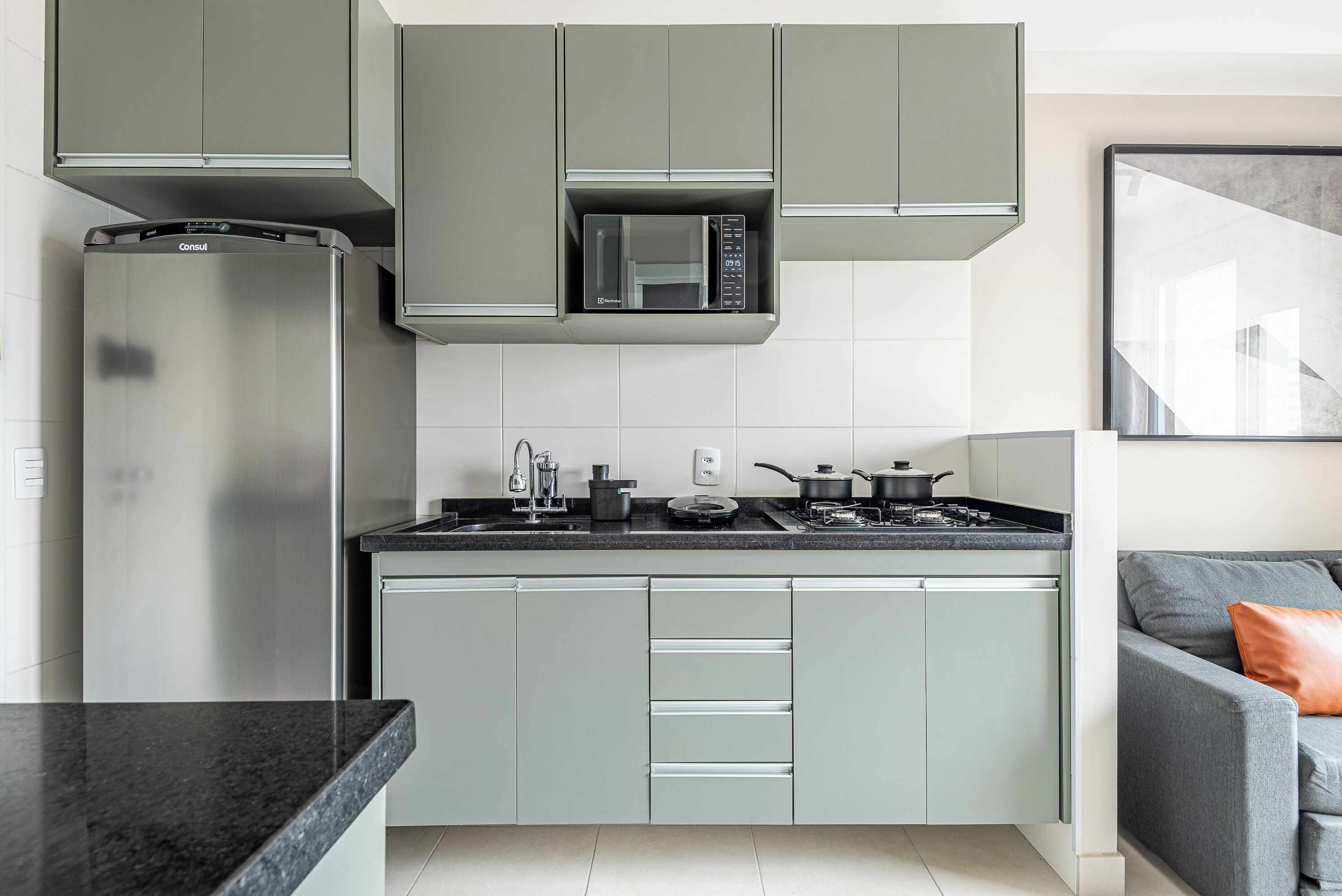 Standard Apartment, River View | Private kitchen
