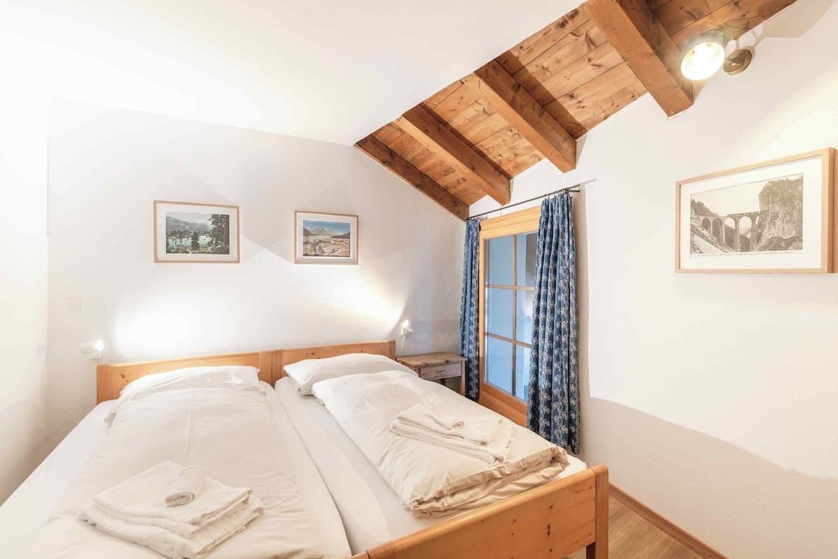 2 camere, con stile personalizzato, con arredamento individuale