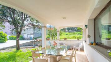 Ristorazione all'aperto