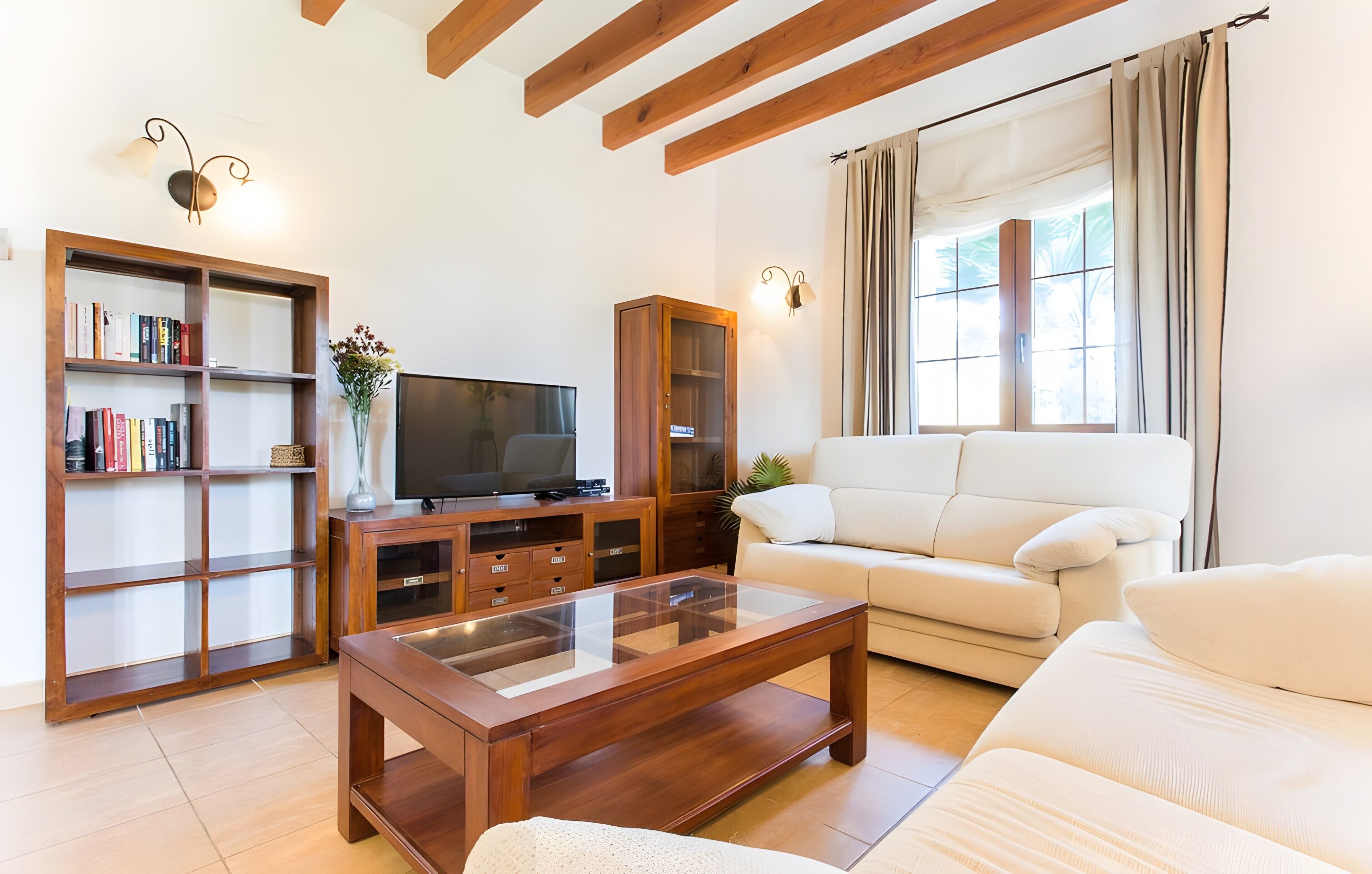 電視、DVD 播放機、音響