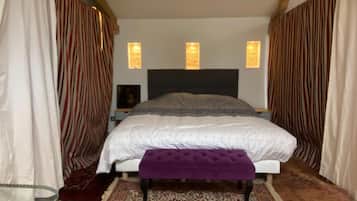 1 bedroom, iron/ironing board, bed sheets