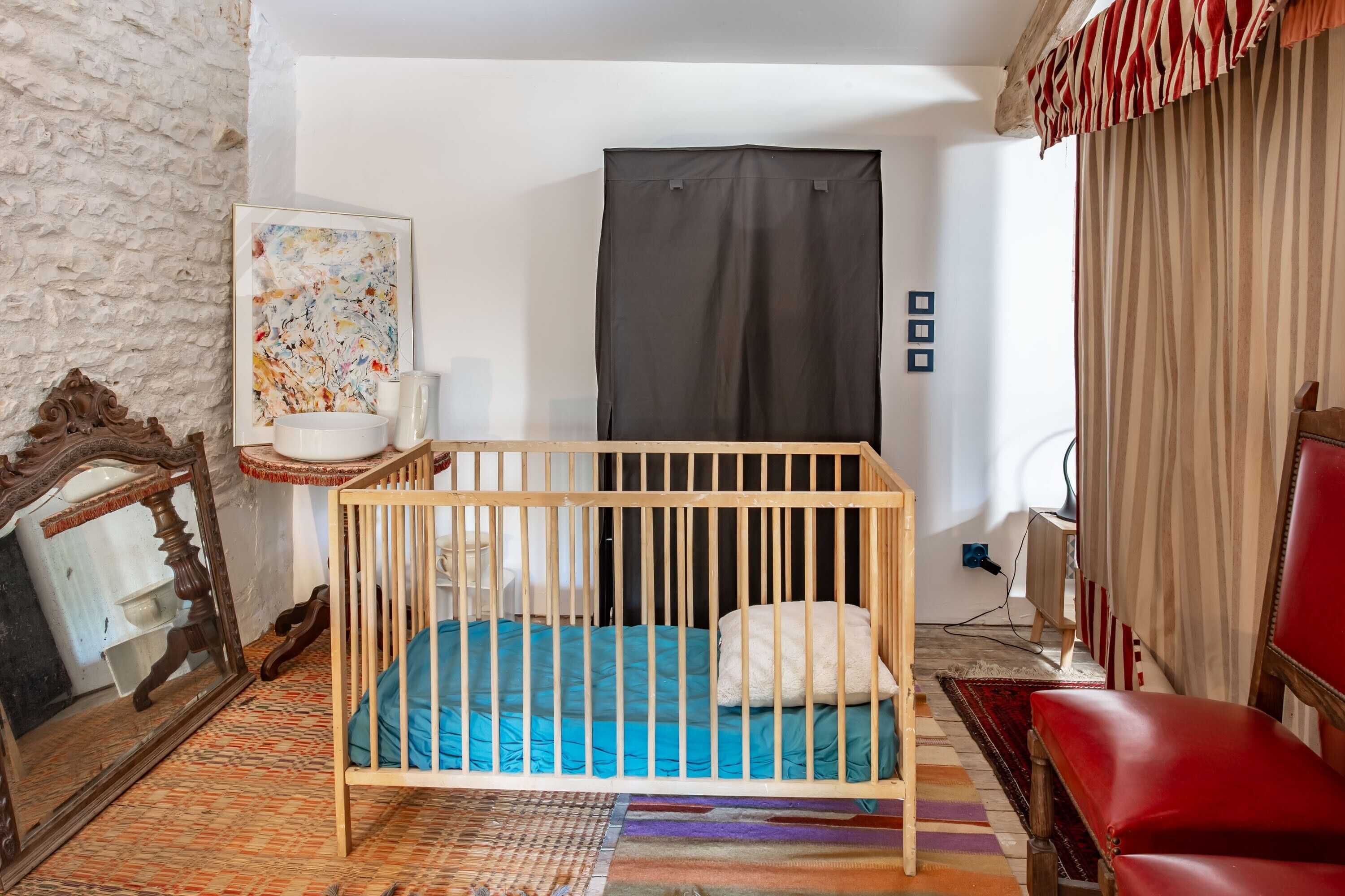 1 bedroom, iron/ironing board, bed sheets