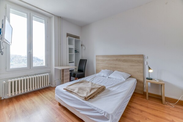 1 bedroom, free WiFi - Apartment '203' - Logis Belledonne (Arvillard)