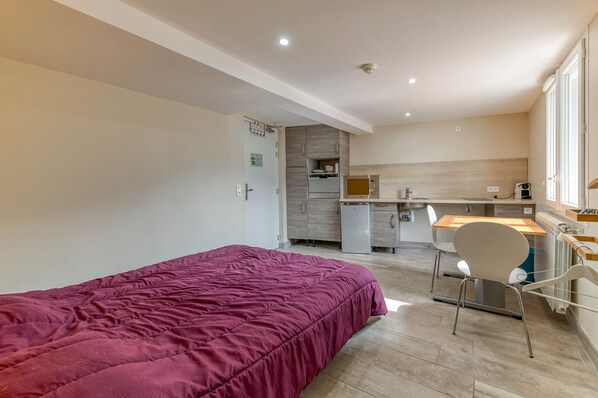 1 bedroom, free WiFi, bed sheets, wheelchair access