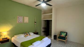 5 chambres, bureau, lit parapluie, Wi-Fi gratuit