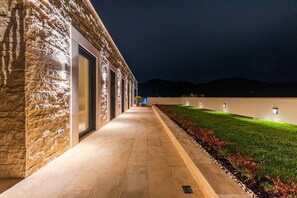 Villa, Smoking | 6 bedrooms - Jerina Mansion 6BR Villa With Private Pool (Petrele)