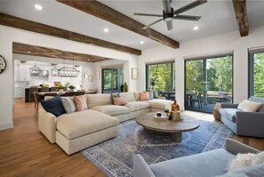 Smart TV, stereo, computer monitors - New Lake-Front Farmhouse Style Home with Private Pool and Dock (Mooresville)