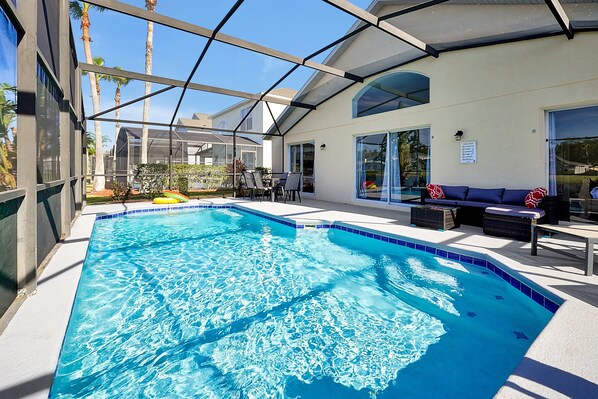 Piscine couverte, piscine chauffée