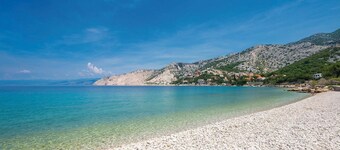 Cozy apartment in Lukovo