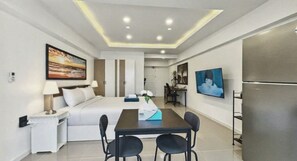 Apartamento, 1 habitación, accesible para personas con discapacidad, balcón | Comedor