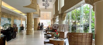 Heritage - Modern Studio Shared Pool, City Centre