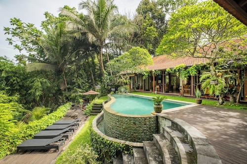  Private Pool Villa in ubud with Jungle View
