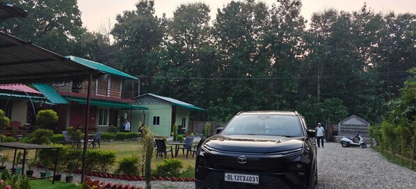 Exterior - Corbett Sunrise India Homestay By Eiyuu Hotels (Ramnagar)