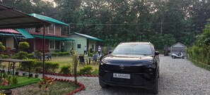 Exterior - Corbett Sunrise India Homestay By Eiyuu Hotels (Ramnagar)