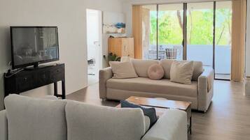 Smart TV, stereo
