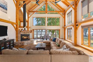 TV, fireplace, video games, stereo