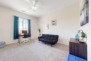 Smart TV, printers - Private Pool & Jacuzzi! Walk 2 Waterfront Home! (Indio)