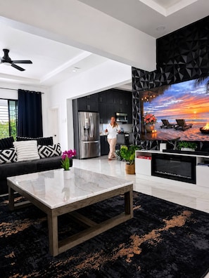 Smart-TV, Kamin
