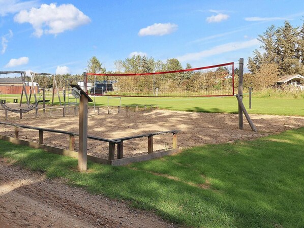 منزل كلاسيكي - غرفتا نوم | الإطلالة من المنشأة