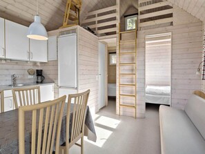 Comfort House, 3 Bedrooms | Interior - 6 Person Holiday Park Home in Skagen (Skagen)